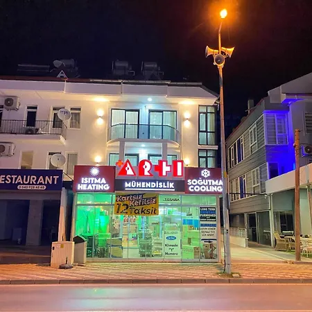 Mutlu In The Center Of דירה *